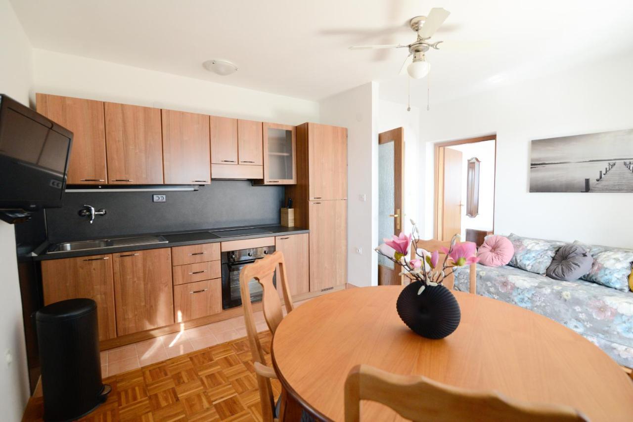 Apartment Glicinija Zadar Ngoại thất bức ảnh